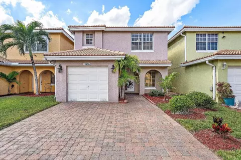 3256 Commodore, West Palm Beach, FL 33411