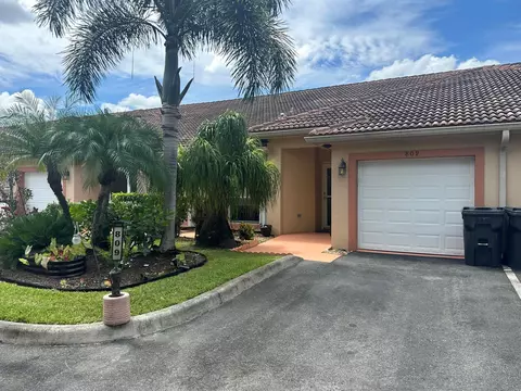 4720 Lucerne Lakes Blvd #809, Lake Worth, FL 33467