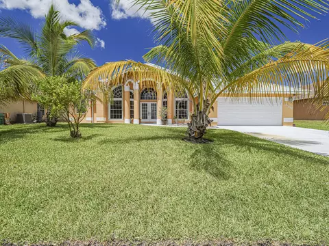 3566 SW Voyager, Port Saint Lucie, FL 34953