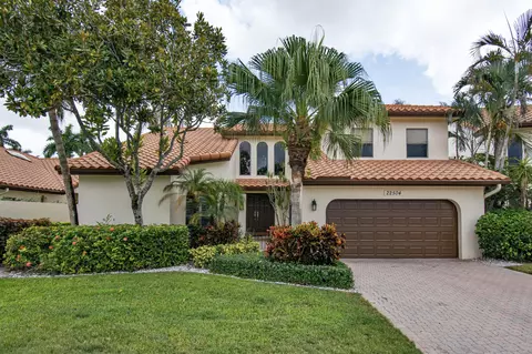 22504 W Esplanada Cir W, Boca Raton, FL 33433