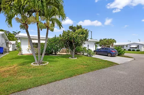 3051 NW 1st Dr, Pompano Beach, FL 33064