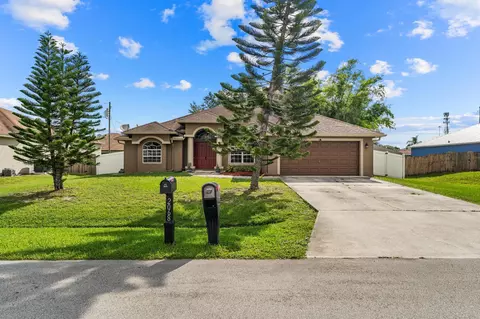 2067 SW Mcallister Ln, Port Saint Lucie, FL 34953
