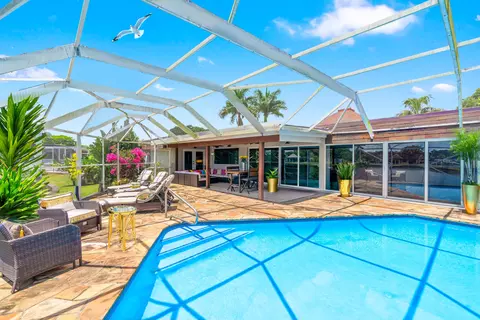 6106 Royal Poinciana Ln, Tamarac, FL 33319