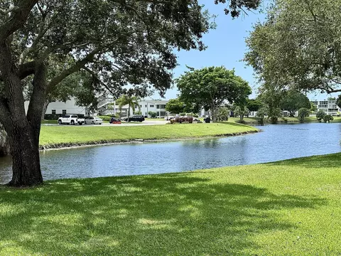 1028 Newport H, Deerfield Beach, FL 33442