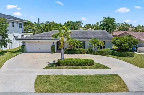 2331 NE 35 Dr, Fort Lauderdale, FL 33308
