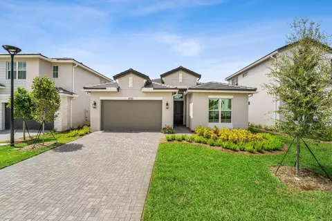 6770 SE Lost Pine Dr #24, Stuart, FL 34997