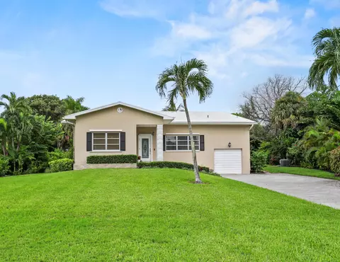 7437 Venetian, Lake Clarke Shores, FL 33406