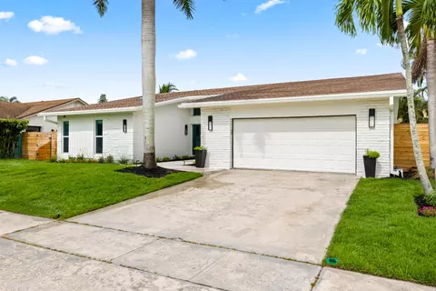 3307 NW 28th Ter, Boca Raton, FL 33434