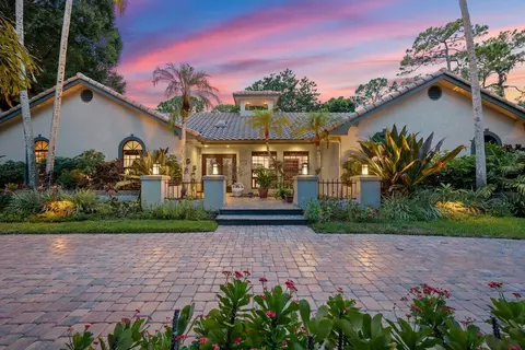 67 Pacer Cir, Wellington, FL 33414