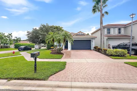 715 Belle Grove Ln, Royal Palm Beach, FL 33411