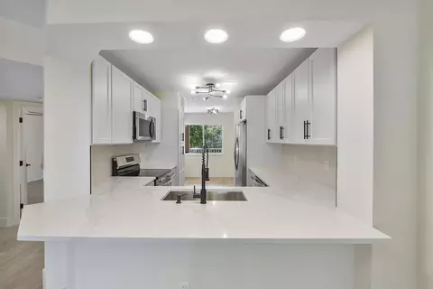9575 Weldon #C313, Tamarac, FL 33321