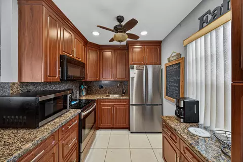 944 Normandy Trl #T, Delray Beach, FL 33484