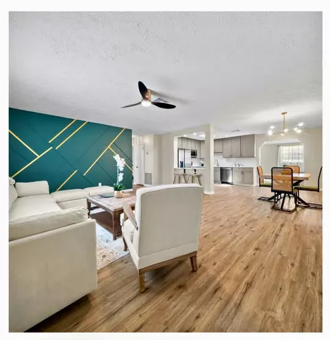 1150 SW Ivanhoe St, Port Saint Lucie, FL 34983