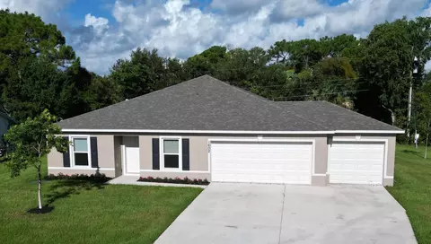 1602 SE Mansfield St, Port Saint Lucie, FL 34952