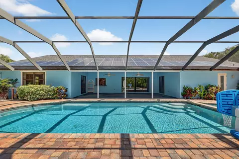 2122 SW Cadiz Ave, Port Saint Lucie, FL 34953