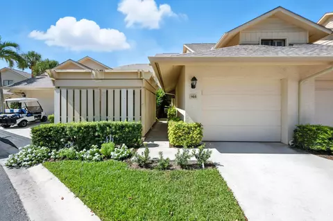 16913 Waterbend Dr #165, Jupiter, FL 33477