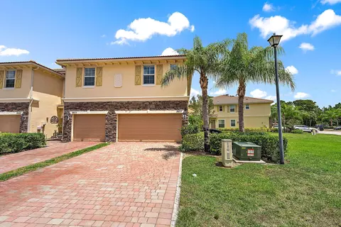 9677 SW Purple Martin Way, Stuart, FL 34997