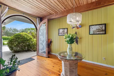 3523 Lone Pine Rd, Delray Beach, FL 33445