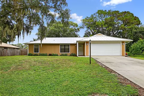7902 Fort Walton Ave, Fort Pierce, FL 34951