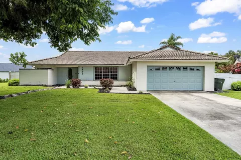 2821 Belmore Ct, Wellington, FL 33414