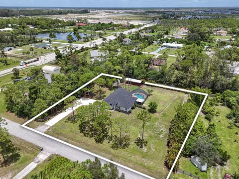 12441 87th St N, The Acreage, FL 33412