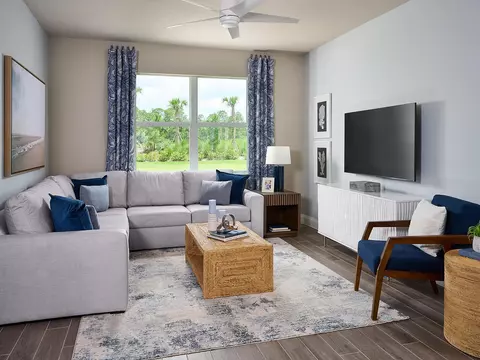 6328 NW Cloverdale Ave, Port Saint Lucie, FL 34987