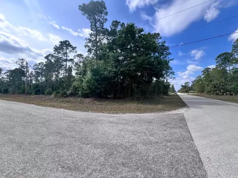 4206 E 10th St, Lehigh Acres, FL 33972