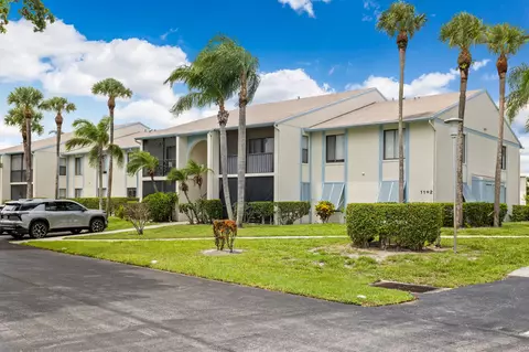 1102 Green Pine Blvd #H1, West Palm Beach, FL 33409