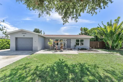 2532 SW 11th, Boynton Beach, FL 33426