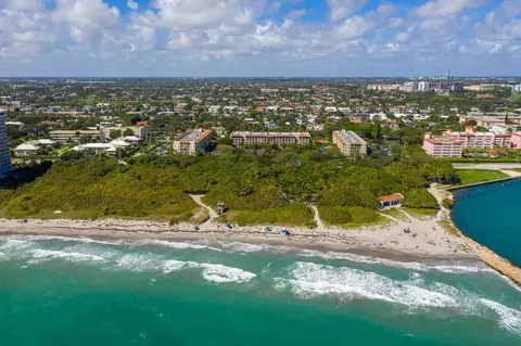 1111 S Ocean Blvd #420, Boca Raton, FL 33432