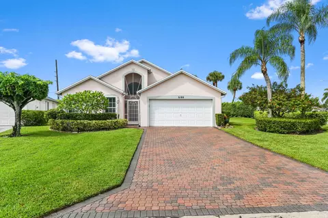 5199 Robino Cir, West Palm Beach, FL 33417
