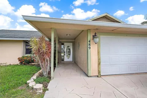 489 SEvergreen Ter, Port Saint Lucie, FL 34983