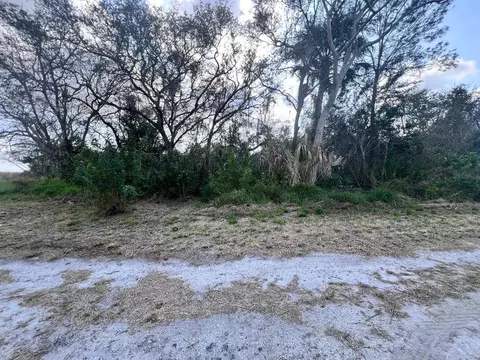 4108 Sebring Lakes Blvd, Sebring, FL 33875