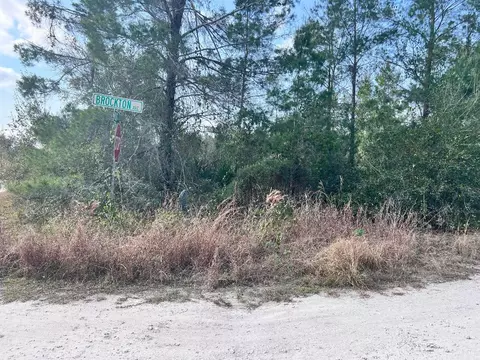 4847 Brockton Ave, Sebring, FL 33875