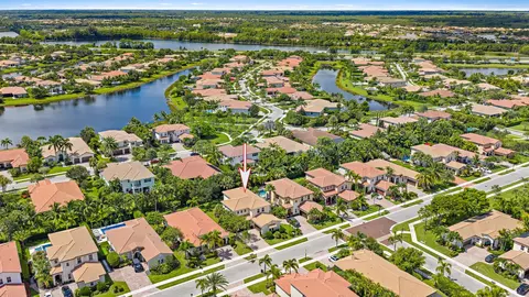 136 Behring Way, Jupiter, FL 33458