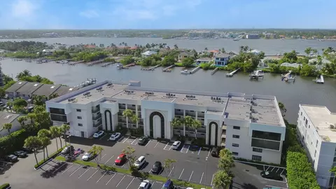 3525 S Ocean 107 Blvd #107, South Palm Beach, FL 33480