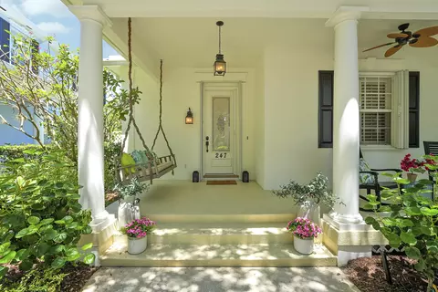 247 Sweet Bay Cir, Jupiter, FL 33458