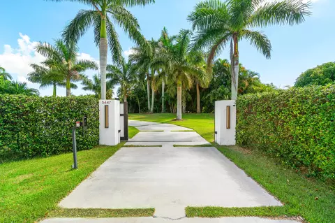 Exterior - 5447 Center St, Jupiter, FL 33458 photo 1 of 9