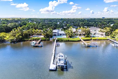 View/Area - 5447 Center St, Jupiter, FL 33458 photo 7 of 13