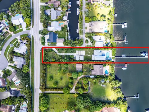 View/Area - 5447 Center St, Jupiter, FL 33458 photo 3 of 13