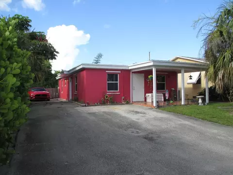626 Minnesota St, Lantana, FL 33462