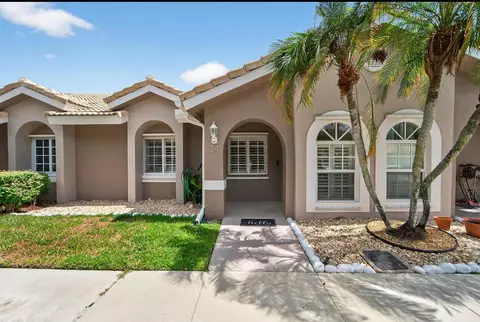 3175 Holiday Springs Blvd #34, Margate, FL 33063