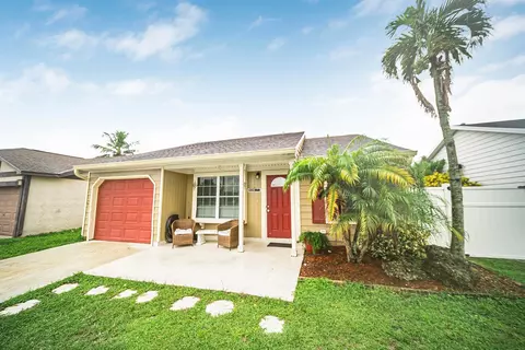 22943 Sandalfoot Blvd, Boca Raton, FL 33428