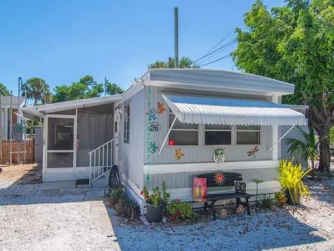 2423 NE Palm Ave #26, Jensen Beach, FL 34957