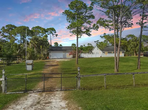 17851 68th St N, Loxahatchee, FL 33470