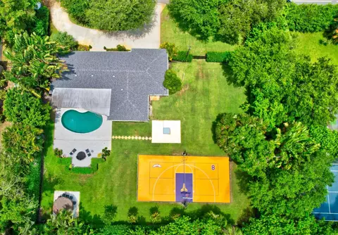 351 Homewood Blvd, Delray Beach, FL 33445