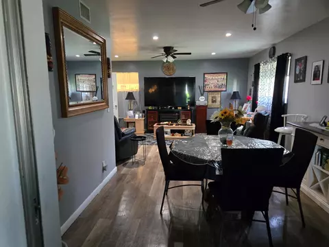 24 Colonial Club Dr #101, Boynton Beach, FL 33435