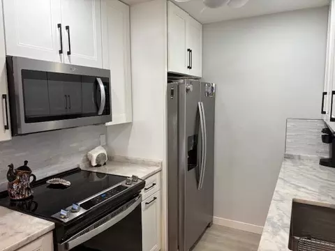1015 Cornwall A #1015, Boca Raton, FL 33434