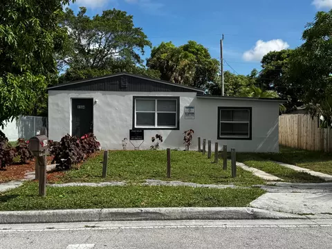 1164 W 31st St, Riviera Beach, FL 33404