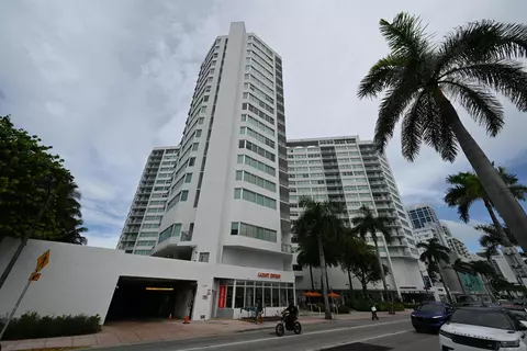 7135 Collins Ave #1603, Miami Beach, FL 33141
